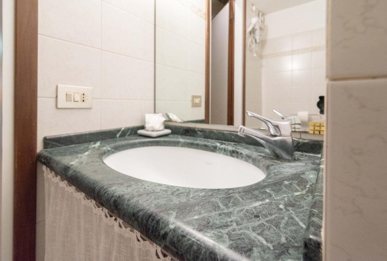 Ca' Rielo Apartment เวนิส ภายนอก รูปภาพ
